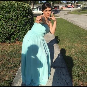 A beautiful aqua blue prom dress